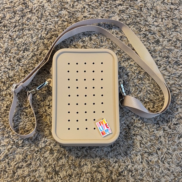Handbags - Tan Crossbody Bag